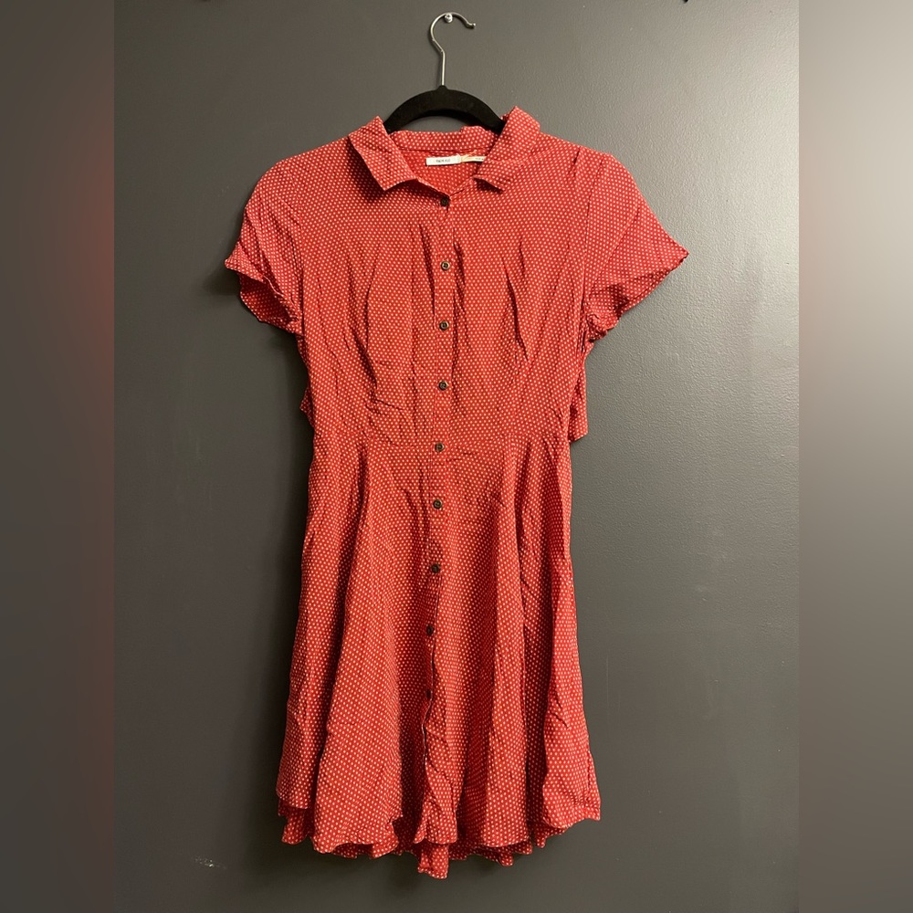 Kimchi Blue Cutout Back Button Up Dress - small